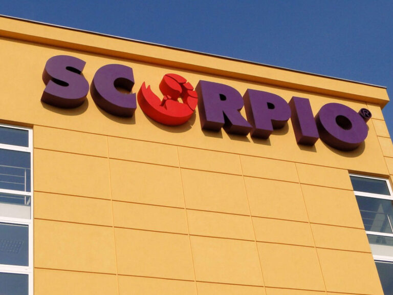 Litery 3d na budynek