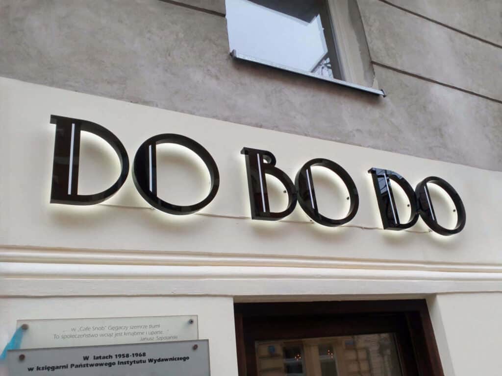 litery podświetlane od tyłu warszawa