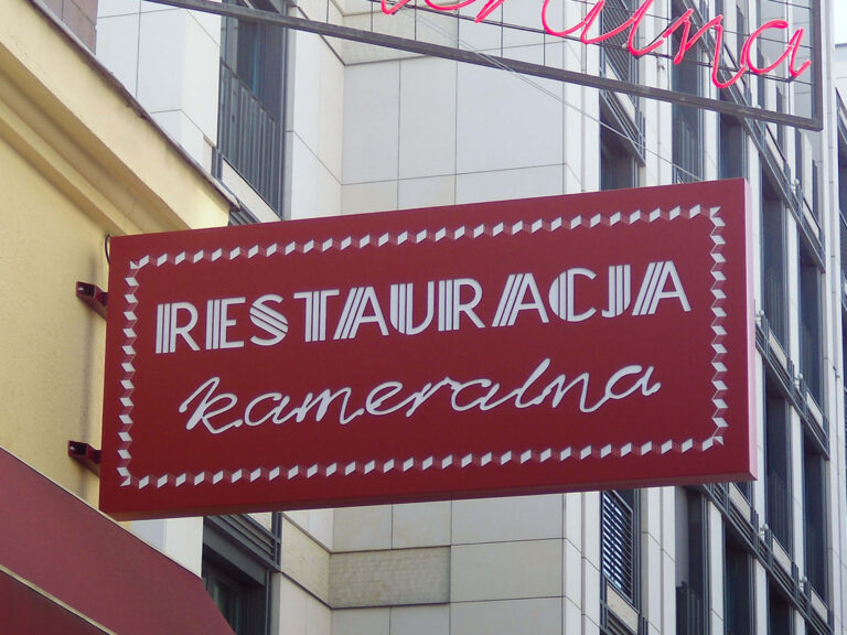 Semafor podświetlany dwustronny Restauracji Kameralna