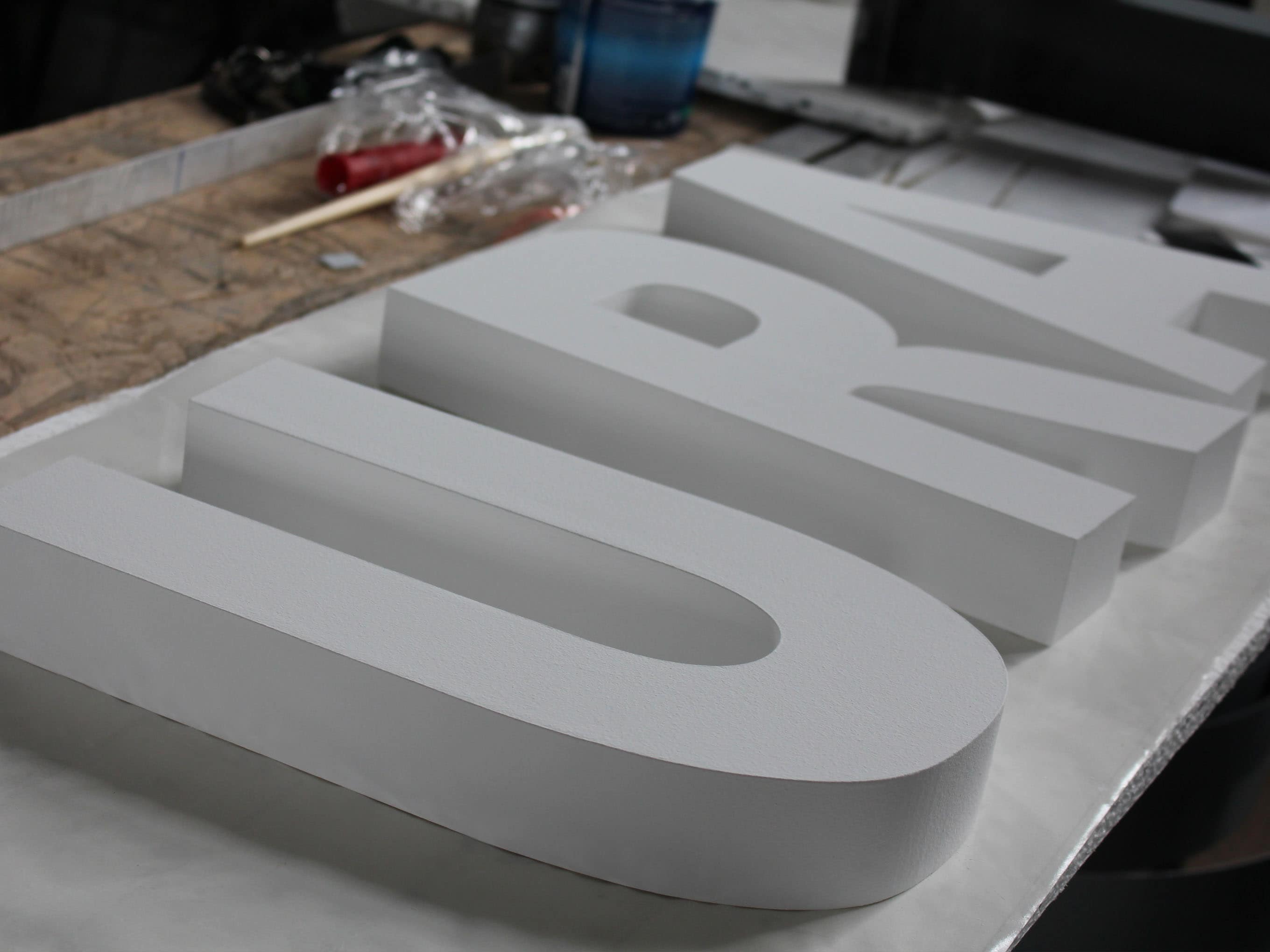 litery ze styroduru biale warszawa